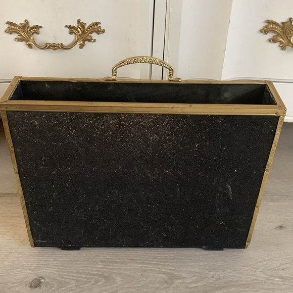 Magnificent Vintage Metal & Wood Magazine Rack Gold Brass MCM textured w handle - Picture 8 of 11